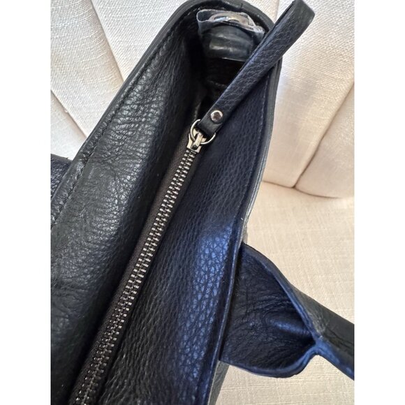 NWT IO PELLE ITALIA Large SKULL Embossed Leather Shoulder Bag Tote $695 Black - Picture 15 of 15